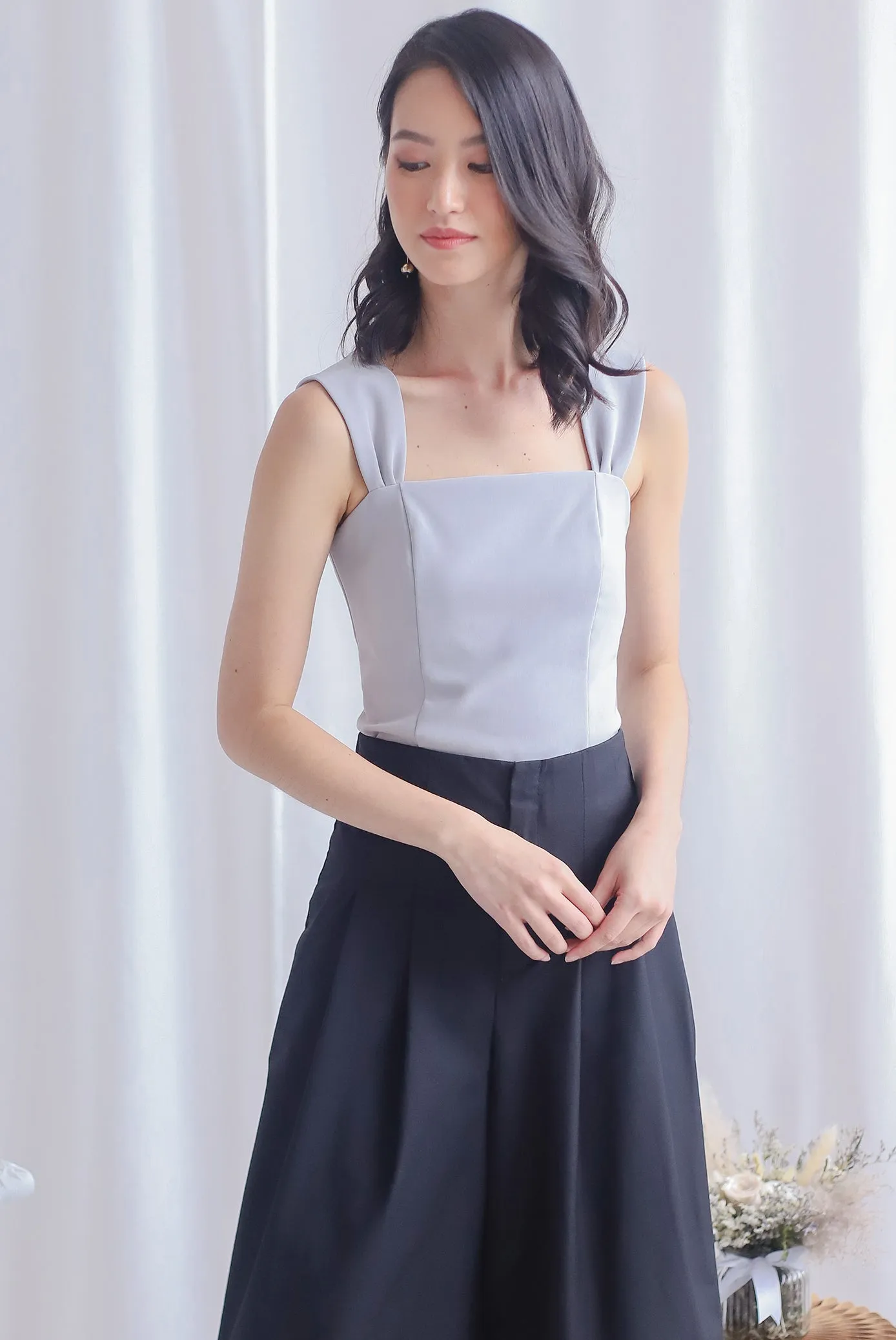 *Premium* Moriah Ruched Strap Top In Grey