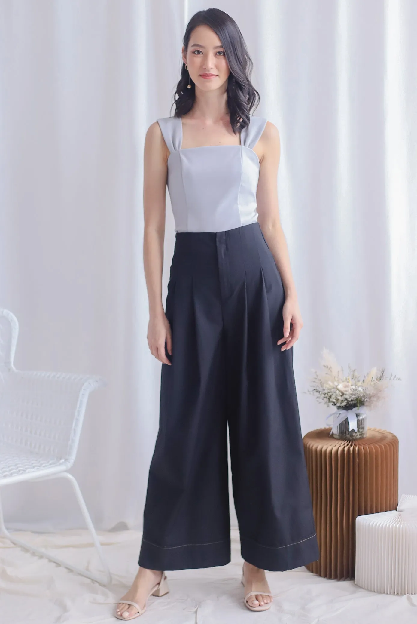 *Premium* Moriah Ruched Strap Top In Grey