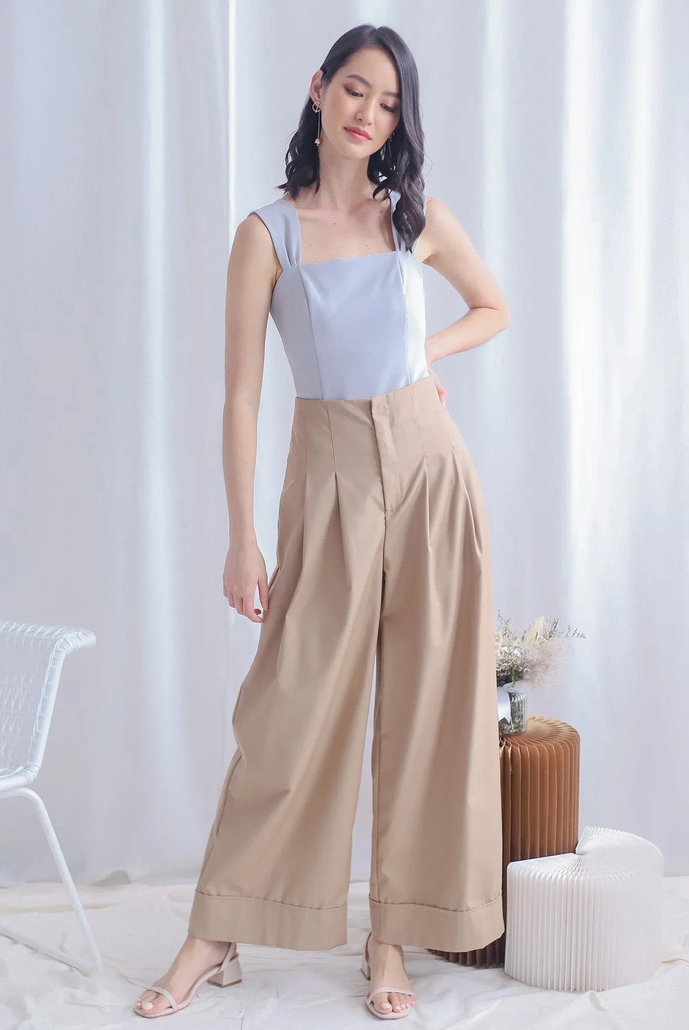 *Premium* Moriah Ruched Strap Top In Grey