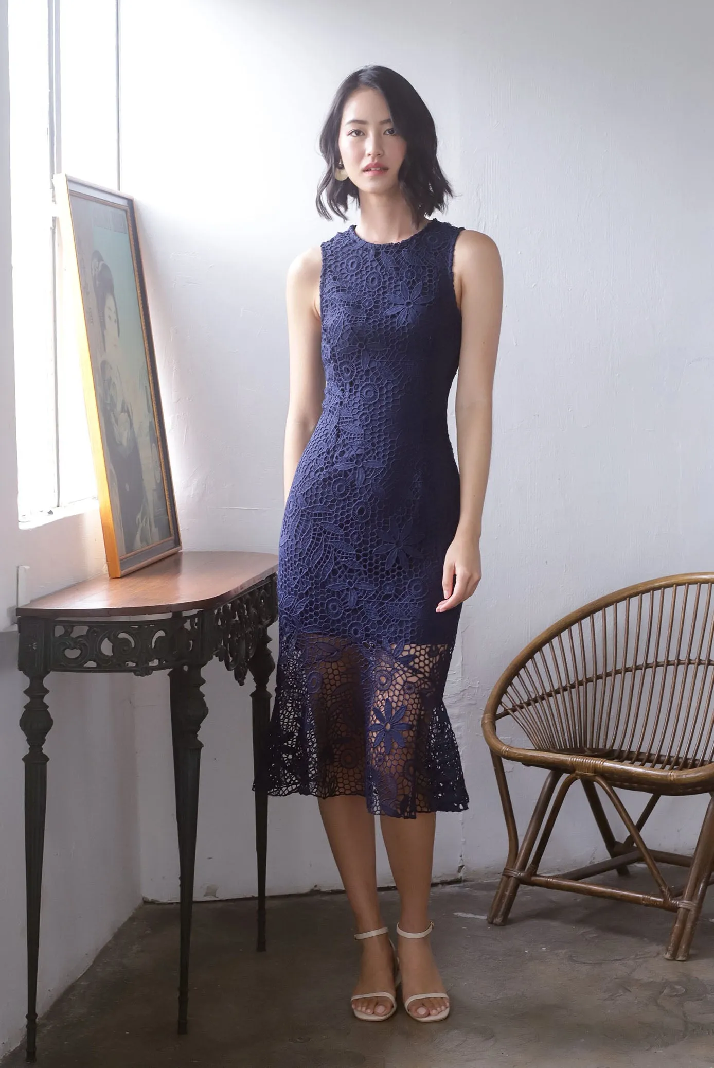 *Premium* TDC Greisy Crochet Removable Oriental Collar Dress In Navy Blue