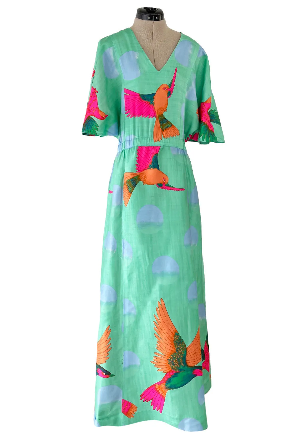Prettiest 1970s Hanae Mori Green & Tropical Bird Printed Caftan Dress w Curved Sleeves