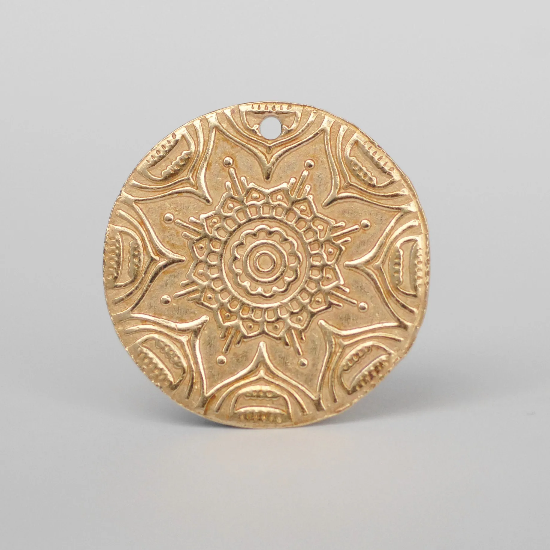 Raw Brass Shapes Round Disc 23mm Sugar Skulls Flower metal charms