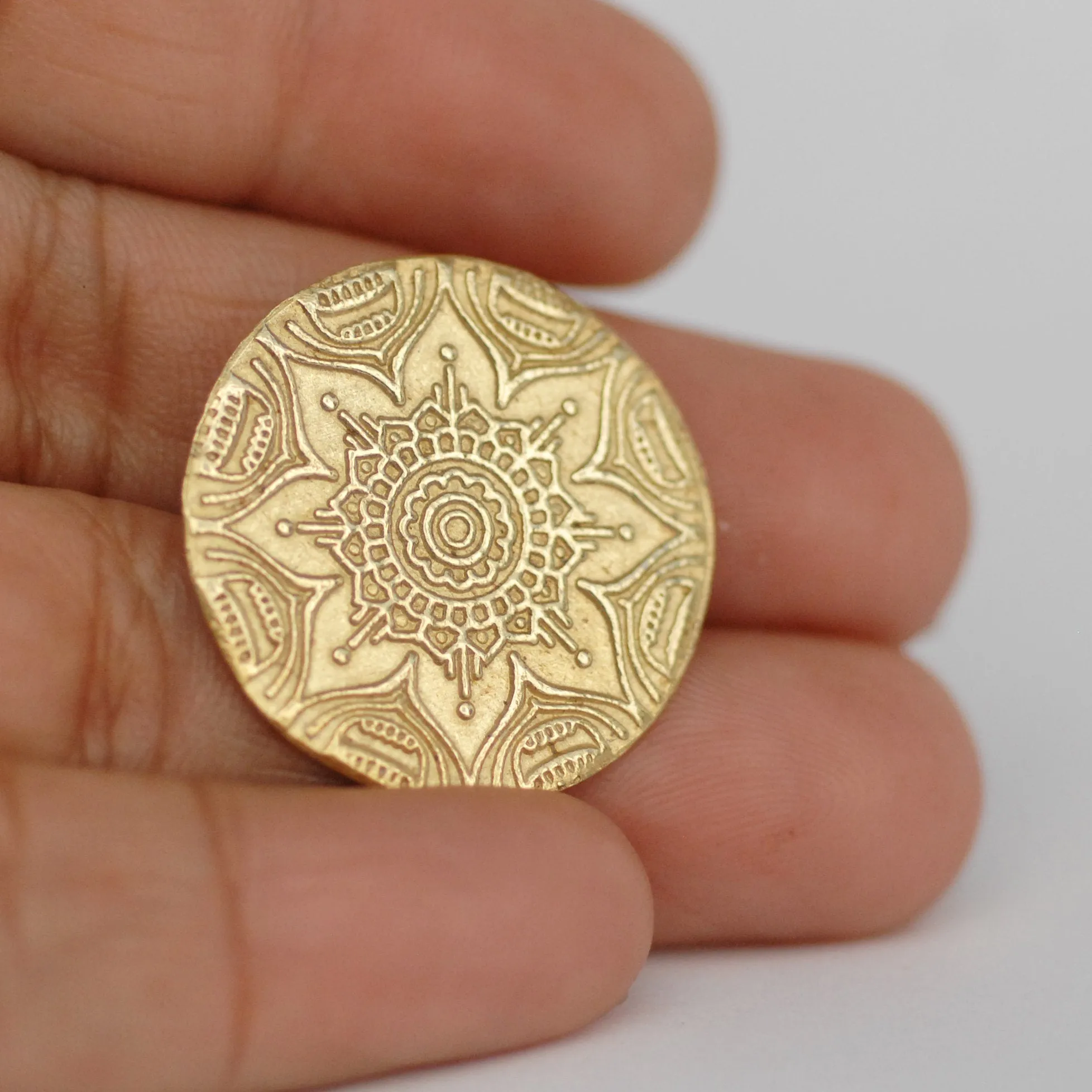 Raw Brass Shapes Round Disc 23mm Sugar Skulls Flower metal charms