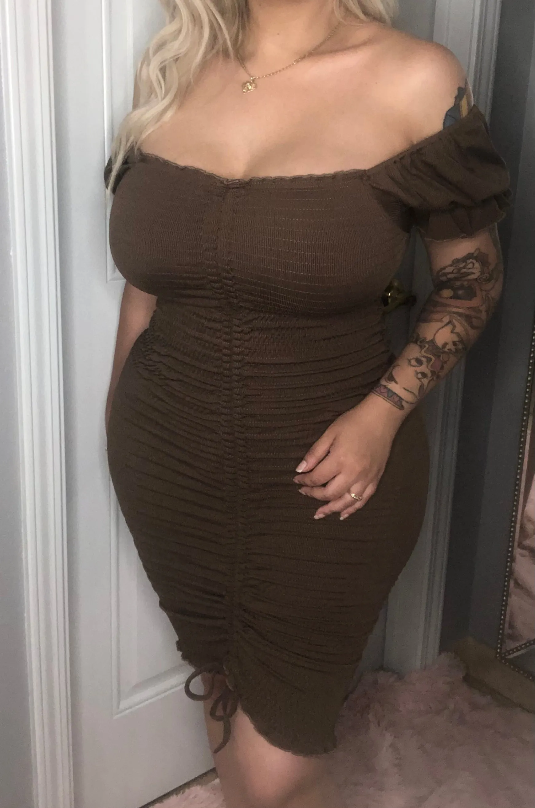 Sarah Smocked Dress(Brown)