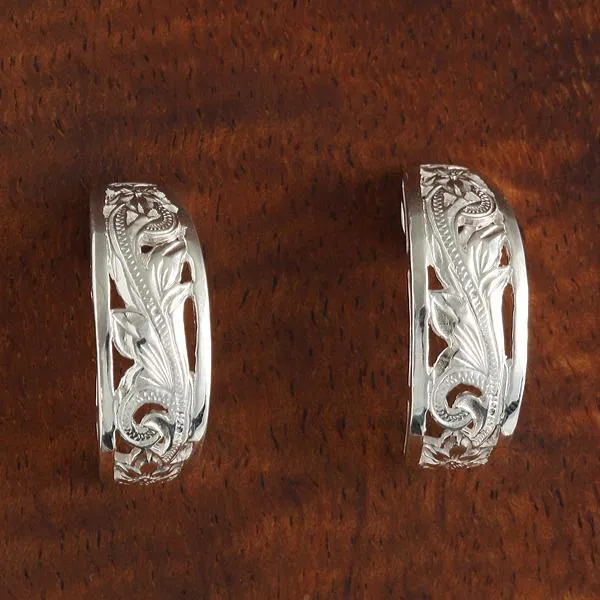 Scrolling See Through Oval Half Moon Earring (S) One Tone