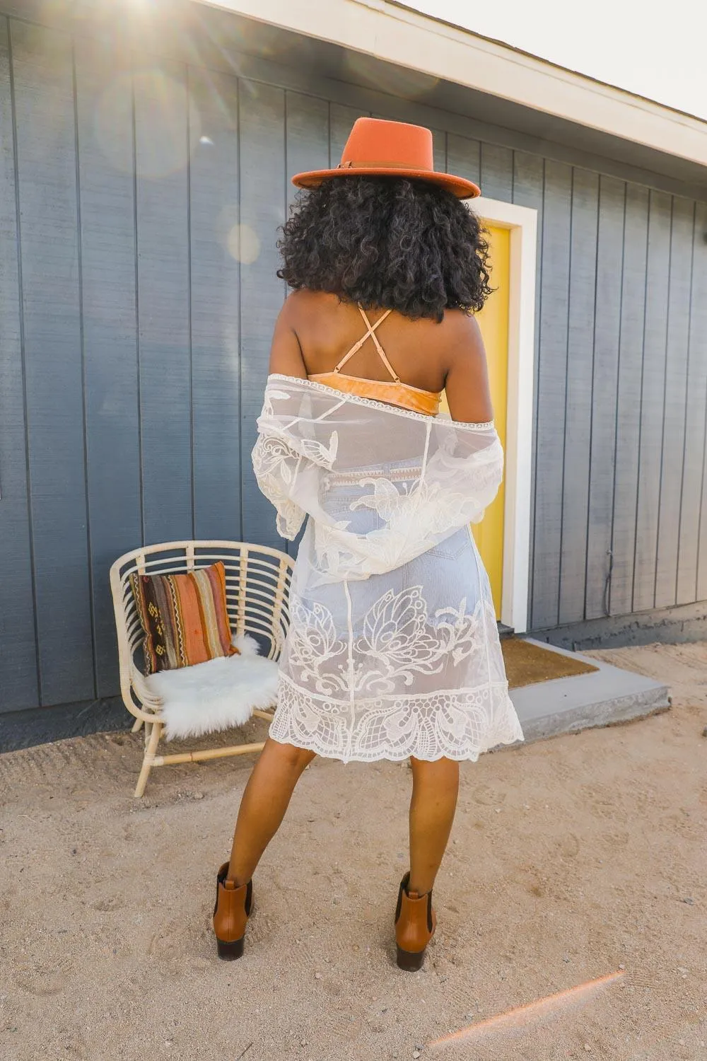 See-Through Lace Kimono - 2 colors