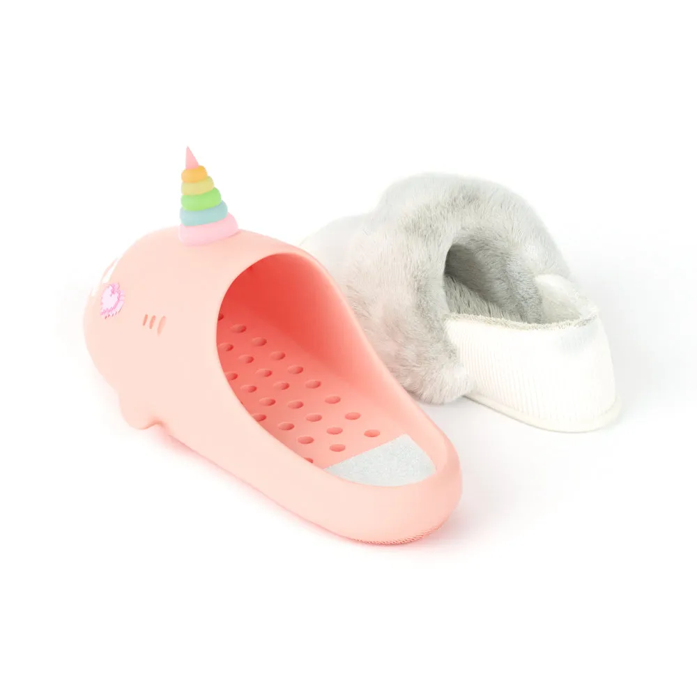Sharkicks Pro - Winter Unicorn Pixel Heart Eyes Heel-covered