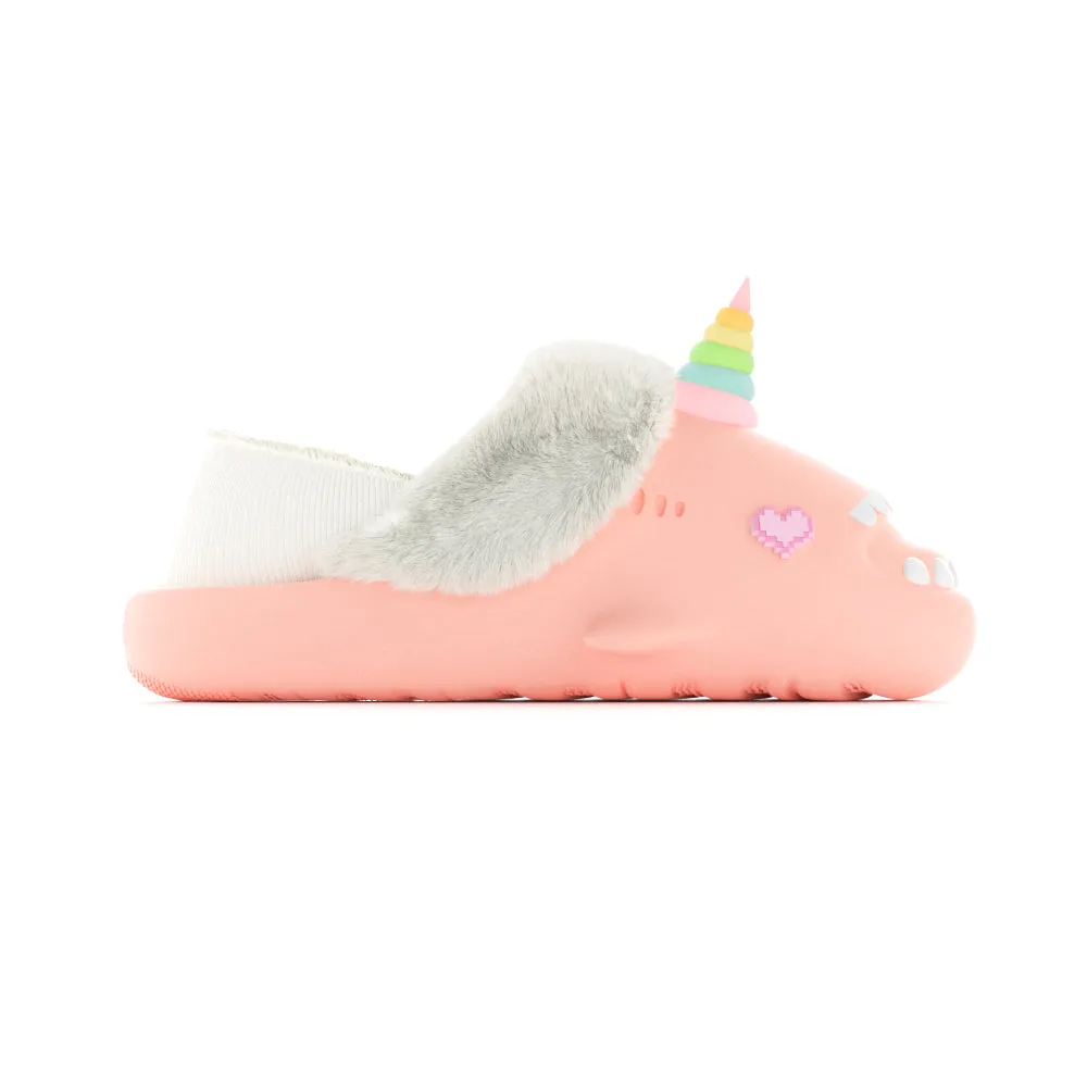 Sharkicks Pro - Winter Unicorn Pixel Heart Eyes Heel-covered