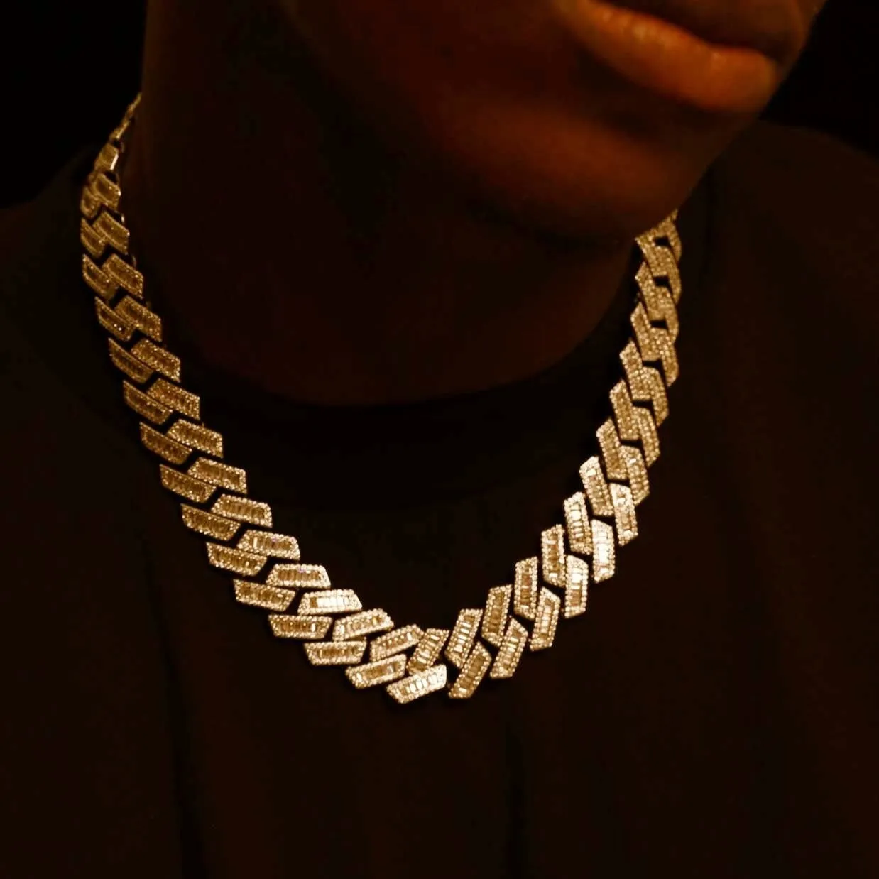 The Proud Moment® - 20mm Baguette Cut Moissanite Diamond Prong Cuban Link Chain in 14K Gold