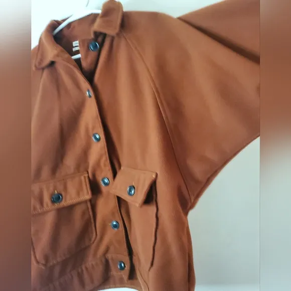 Urban Outfitters Oversized Fleece Shacket Size Small Rust Large Pockets