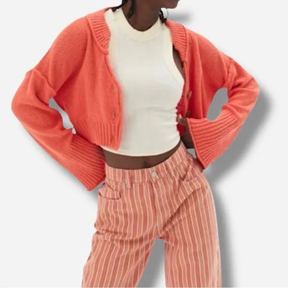Urban Outfitters sweater S new