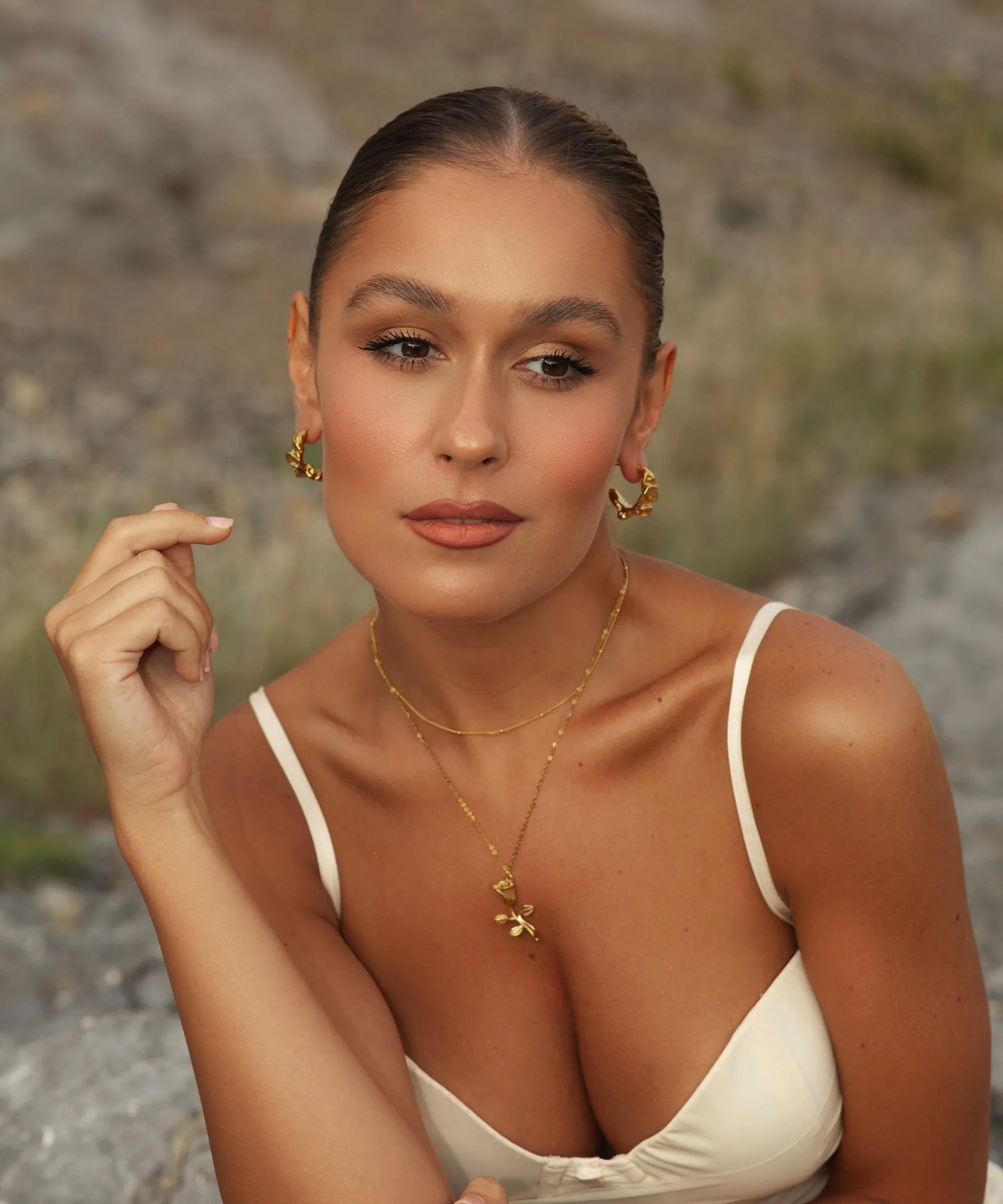 Valentina Rose Pendant Necklace