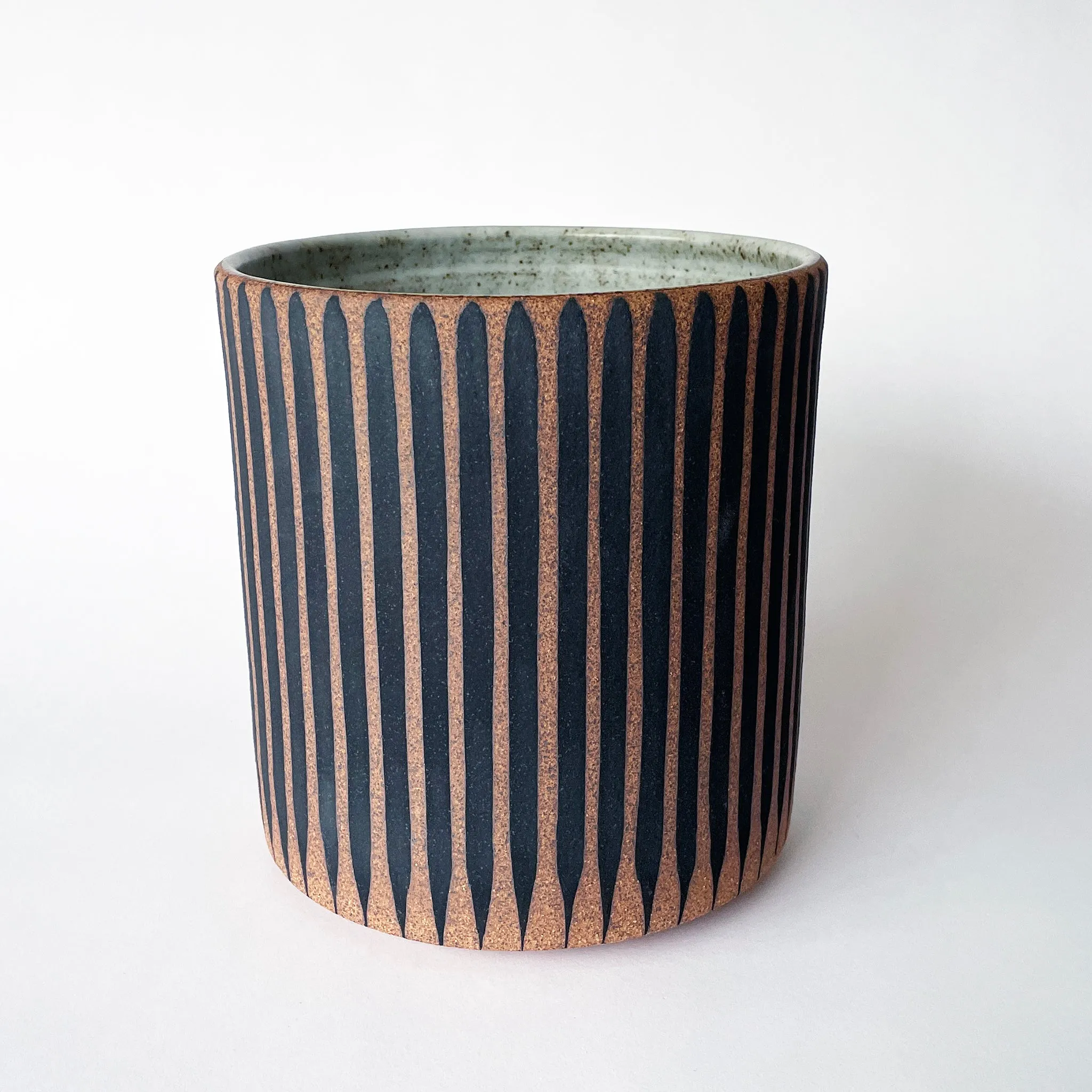Vessel Wide: Stripes Black / Tucker