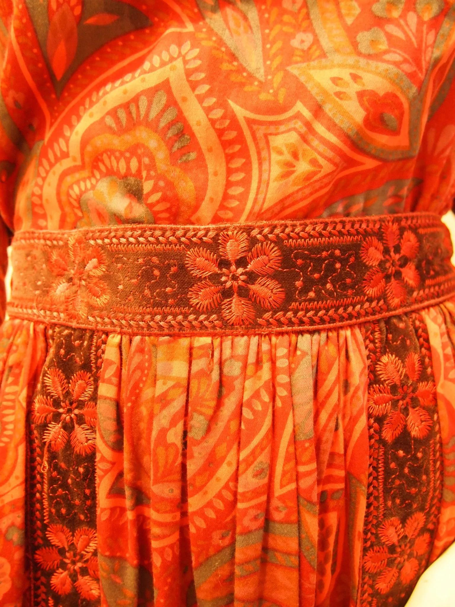 Vintage Victor Costa Red Pansy Print Longsleeve Top and Skirt Set with Velvet Embroidered Trim