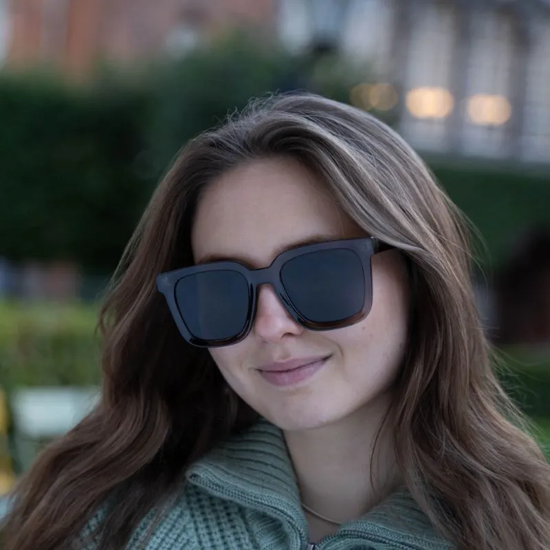 Vitale Transparent Brown